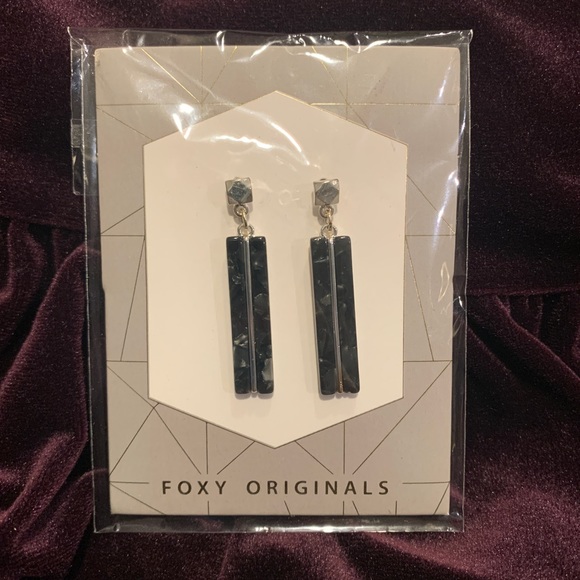 Foxy Originals Earrings - Picture 1 of 3